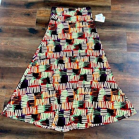 LuLaRoe Dresses & Skirts - NWT LuLaRoe Long Maxi Skirt Size Large NEW L